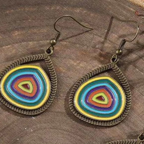 Boho Vintage Style Multicolor Pendant Earrings - Picture 2 of 3